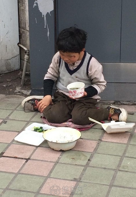 点击放大